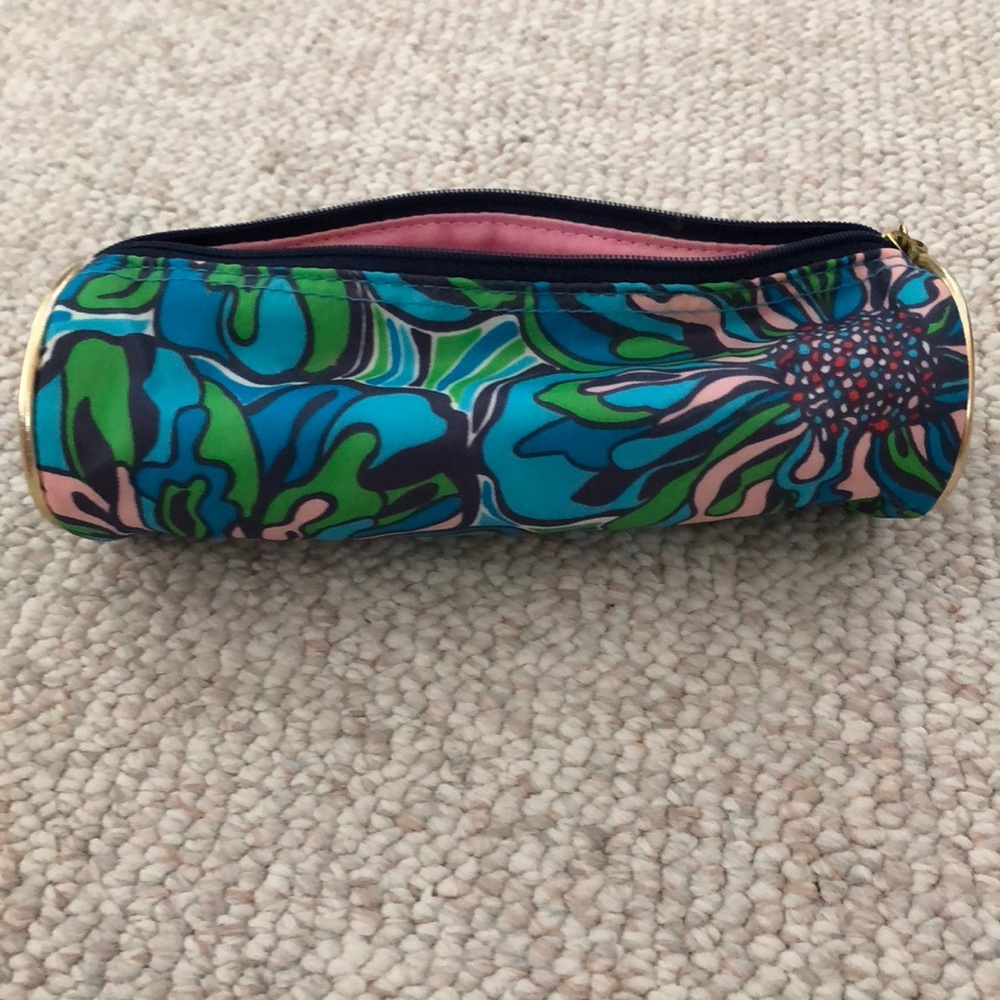 Lilly Pulitzer make up bag